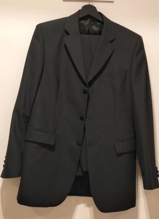 Traje de caballero negro talla 50
