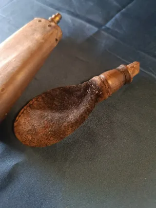 Lotto Antico Ottone e Cuoio – Borsetta Porta Palli