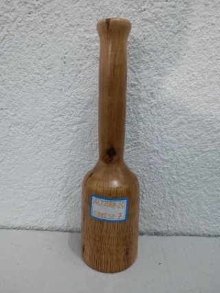 Mazo de madera para talla