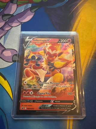 Carta Pokémon Infernape V SWSH252
