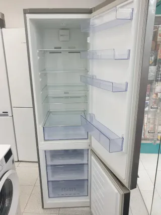 Nevera combi Beko 2m x 60cm