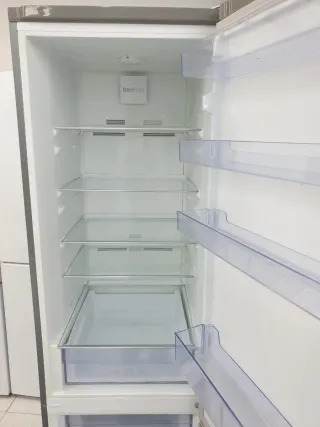Nevera combi Beko 2m x 60cm