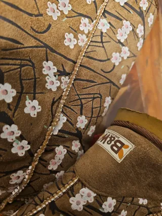 Botas de tela con estampado floral