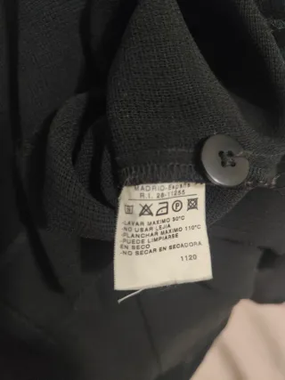 Conjunto falda y blusa negra