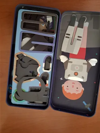 Caja de Rompecabezas Magnético MierEdu Espacial