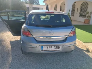 Opel Astra 2009