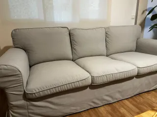 Sofá 3+2 plazas Ikea gris topo/amarronado