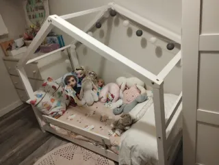 Cama infantil casita Montessori