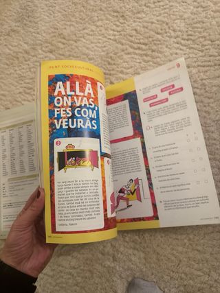 A punt. Curs de català. Llibre de l'alumne, 2