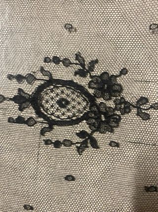 Mantilla antigua encaje negro