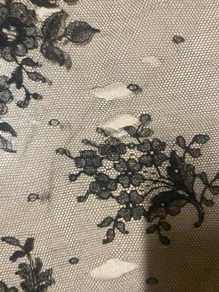 Mantilla antigua encaje negro
