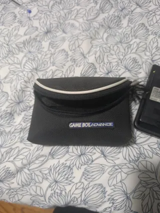 Nintendo Game Boy Pocket Negra con funda