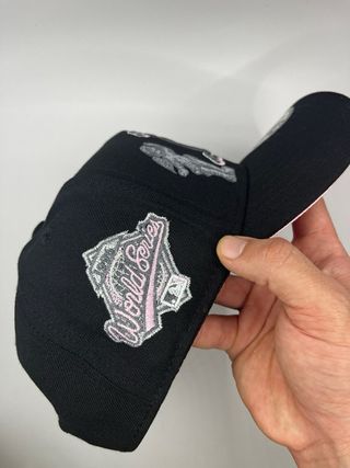 Gorra New Era 9Forty A Frame Negra y Rosa