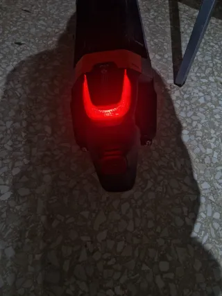 Patinete eléctrico Segway p65e