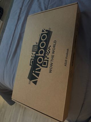 Portátil ASUS Vivobook 15 F1504VA Plata