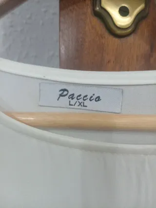 Blusa Paccio blanca volantes talla única