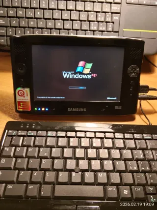 Samsung Q1 UMPC - Ultra Mobile PC Vintage