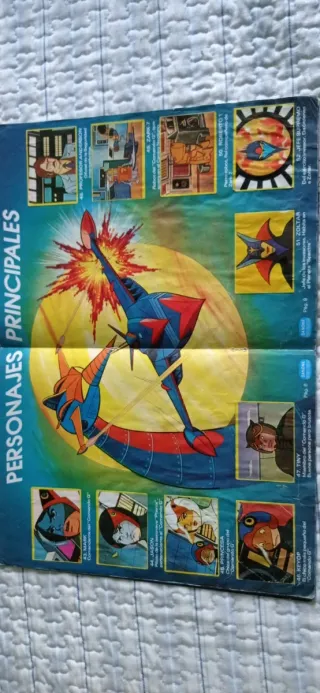 2 Álbumes Danone: Willy Fogg y Planetas