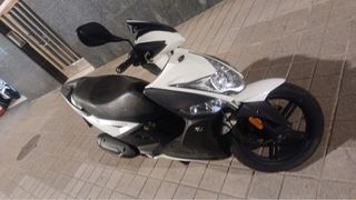 Kymco 2020 Scooter Automática