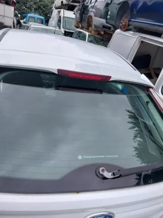Ford Focus mk2 restiling Despiece
