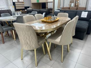 Mesa Comedor Ovalada y 6 Sillas