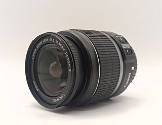 Obiettivo zoom Canon EF-S 18-55mm f/3.5-5.6 IS