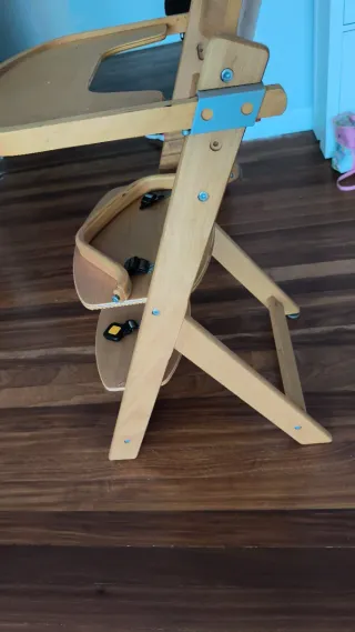 Trona de madera Safety 1st