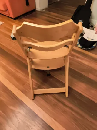 Trona de madera Safety 1st