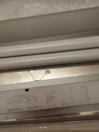 Lámpara de techo Xitec cristal y metal