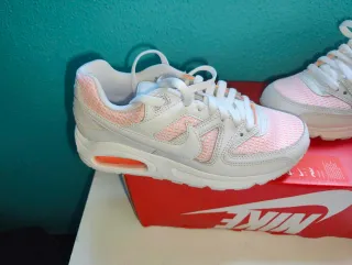 Nike Air Max Command