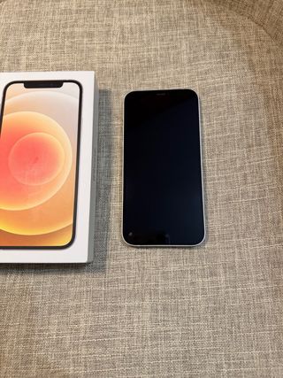 iPhone 12 Blanco 64GB Impecable