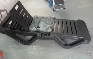 Set 2 Tumbonas con mesa auxiliar