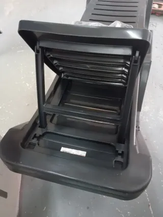 Set 2 Tumbonas con mesa auxiliar