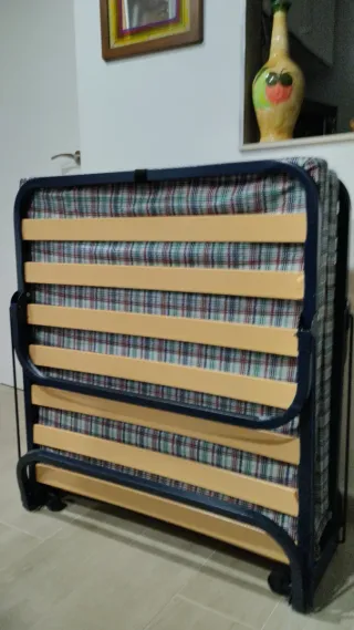 Cama plegable con colchónde 80 cm