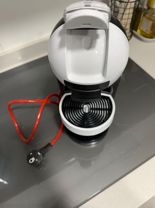 Cafetera Dolce Gusto DeLonghi