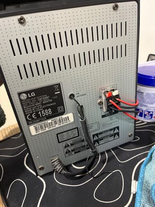 Altavoces JVC, LG Con amplificador de la marca Lg