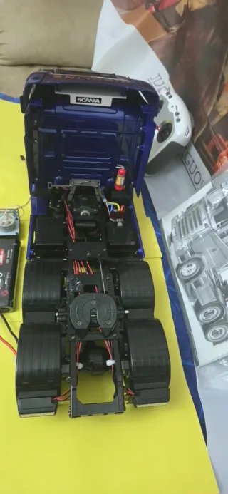 Camión RC Tamiya Scania R620 Nuevo