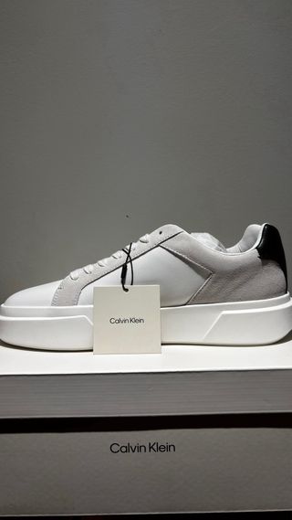 Deportivas Calvin Klein Blancas y Negras