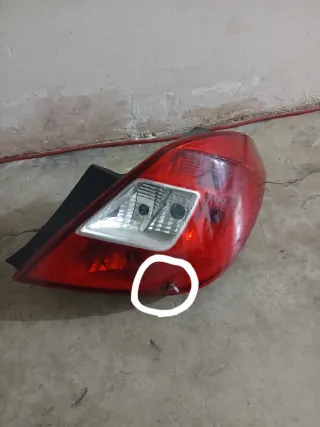 Pilotos Traseros Opel Corsa D