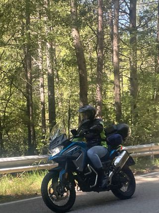 Moto Voge 650 DSX Negra y Azul