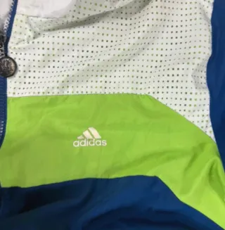 ¡¡OFERTA!! Talla XL Chaqueta Adidas Impermeable