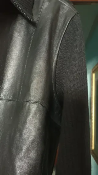 Chaqueta cuero y punto