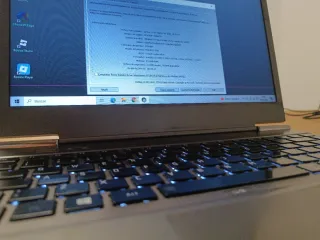 Portátil Toshiba Gris