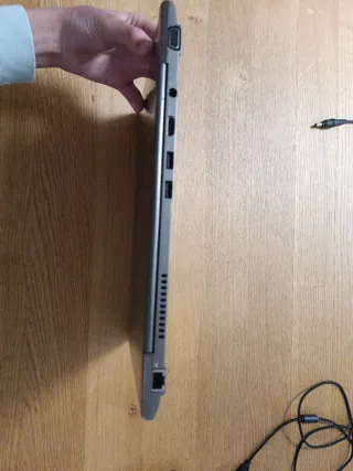 Portátil Toshiba Gris