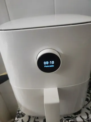 Freidora de aire blanca