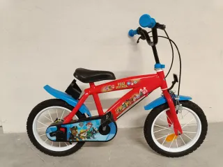Bicicleta Infantil Paw Patrol Roja y Azul