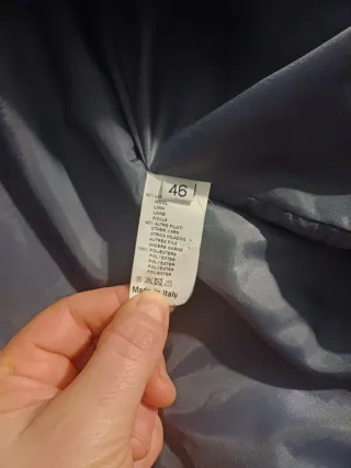 Cappotto grigio doppiopetto con cintura