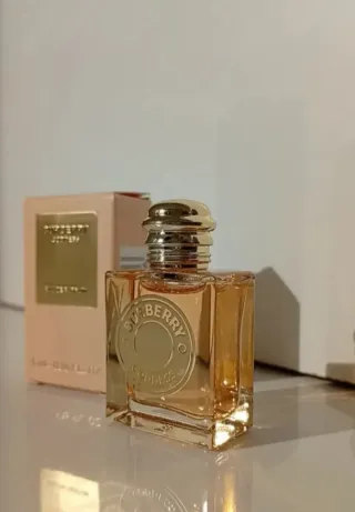 Lote 3 mini perfumes Burberry Dior y Chanel