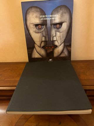 Spirito e Materia: L'arte visionaria dei Pink Floy