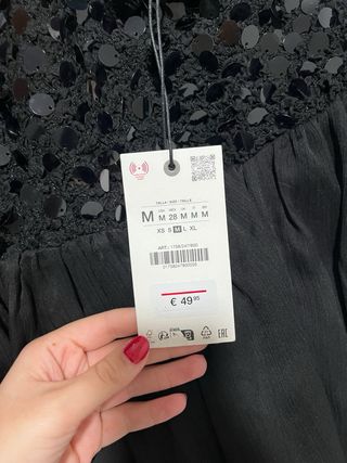Falda Zara lentejuelas negra